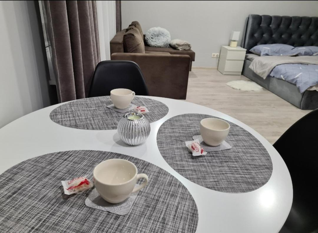 Crystal Twin Apartment Гулбене Экстерьер фото
